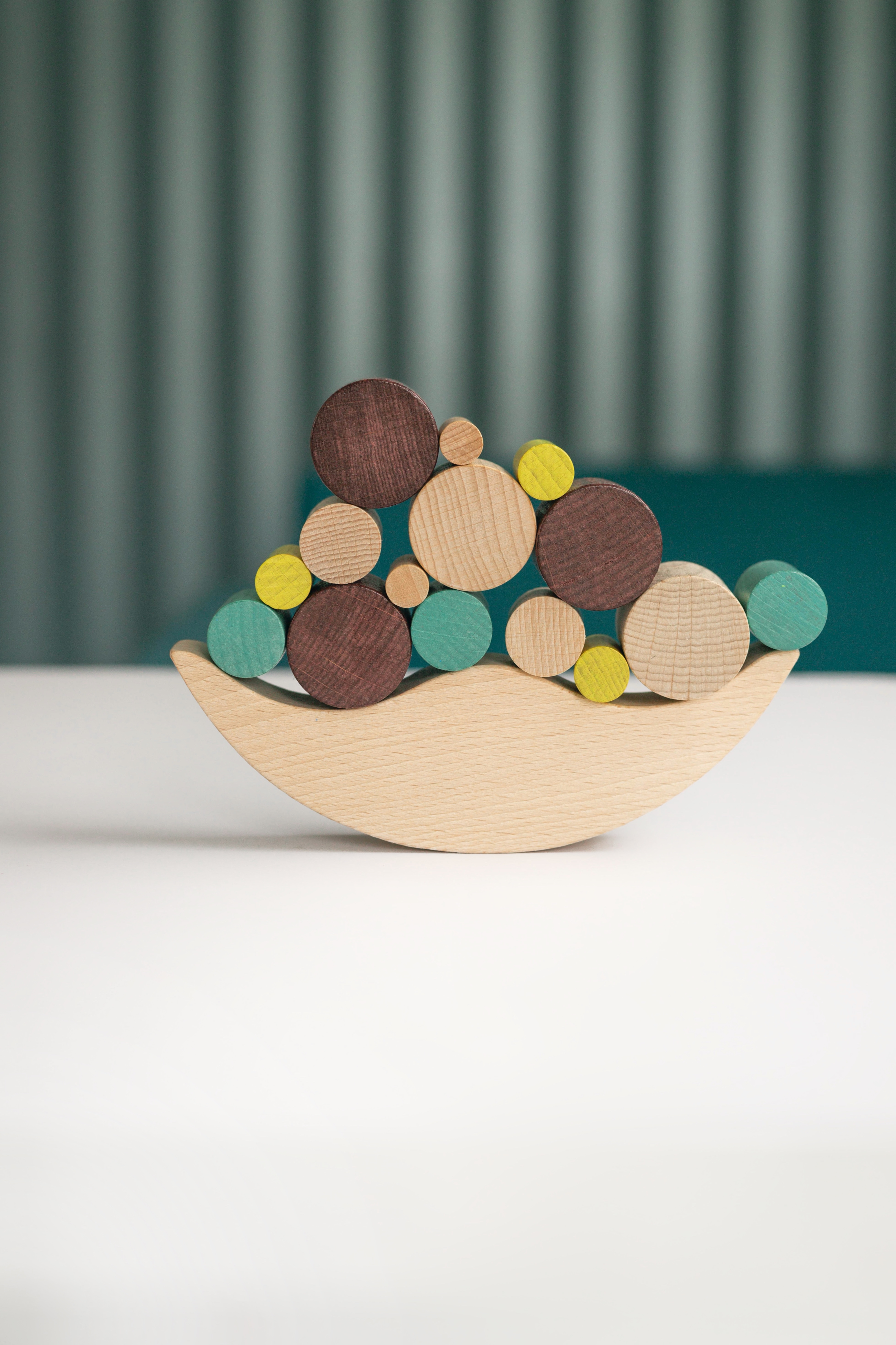 Balance game “Moon” – wooden balance board.