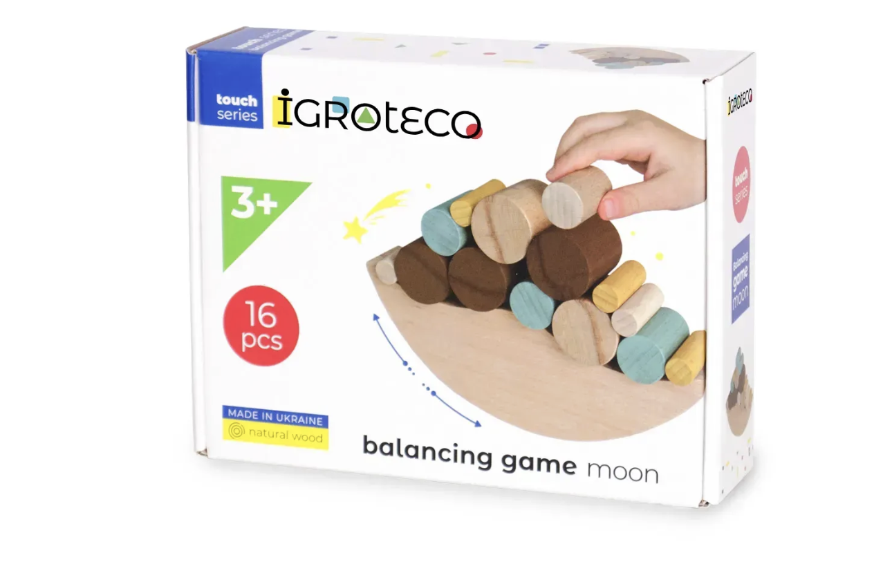 Balance game “Moon” – wooden balance board.